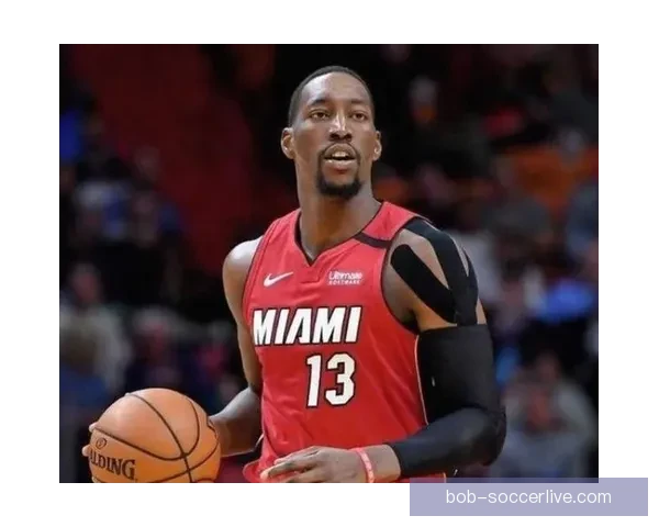 热火骑士大战前瞻阿德巴约韦尔联手震慑禁区艾伦复出能否助队复仇