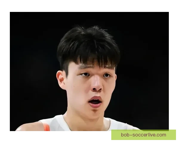 斯普利特盛赞杨瀚森进步显著 高位分球与组织能力大有提升