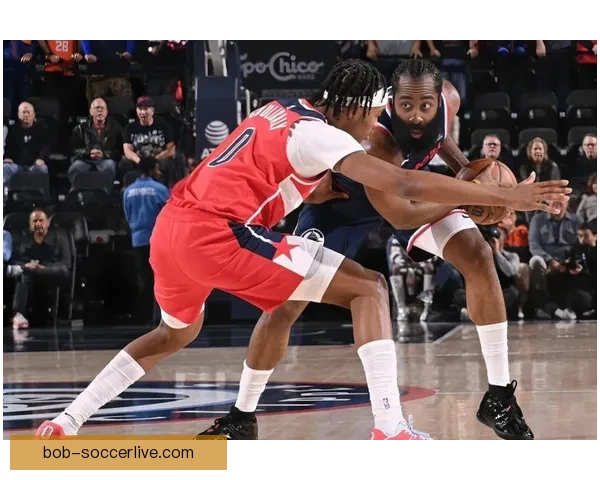 哈登关键时刻绝杀贡献19分带队六人上双收获连胜